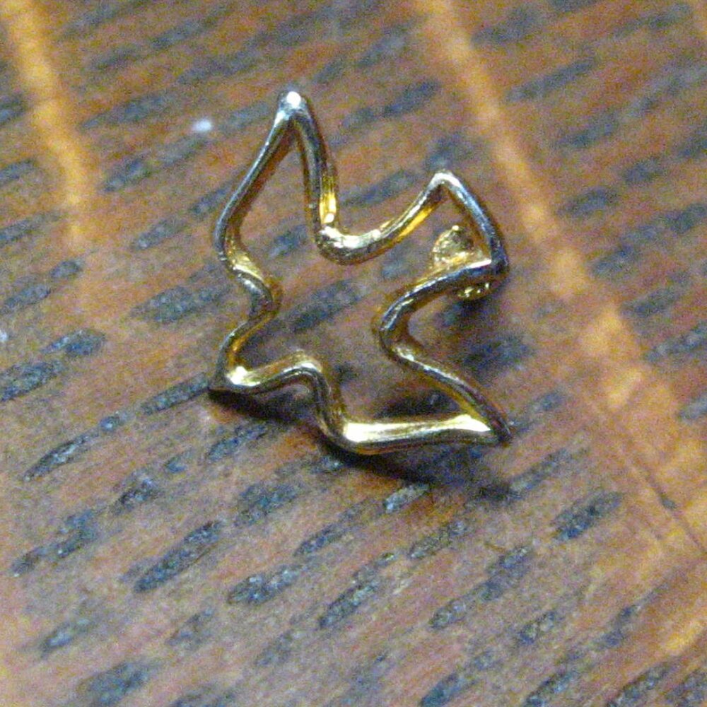 Dove Bird Of Peace & Love Small Lapel Pin